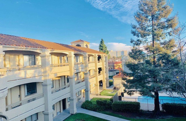 Good Nite Inn Fremont