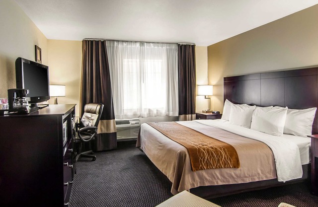 Country Inn & Suites by Radisson, Bend, OR