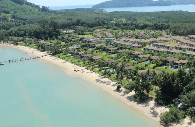 The Village Coconut Island Beach Resort Phuket(SHA Extra Plus)
