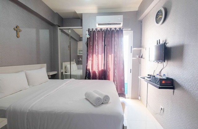 Mini Studio Green Pramuka Apartment