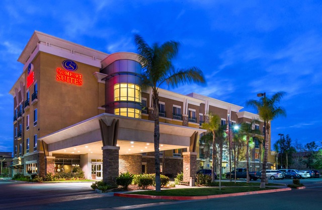 Comfort Suites Ontario Airport Convention Center