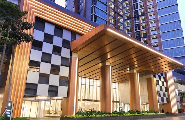 Gold Coast PIK Sea View Apartments by LongeSuites