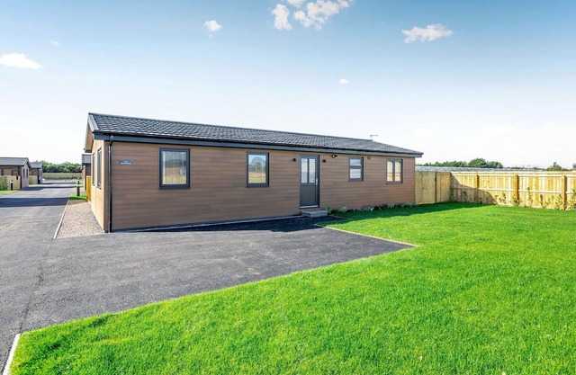 3 bedroom accommodation in Offenham