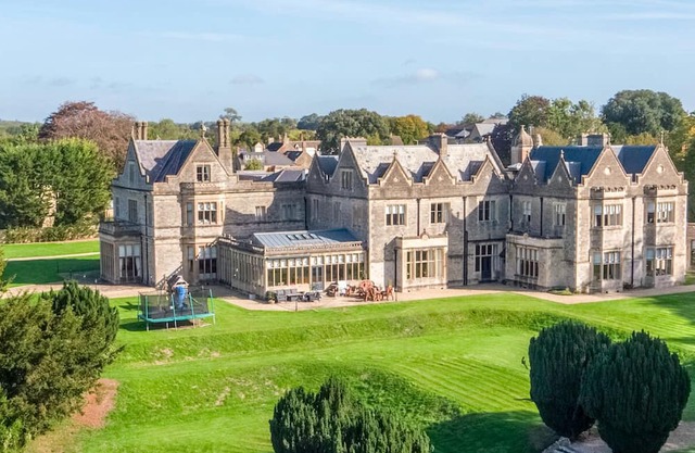 Cotswold luxury 14 bedroom estate with indoor Pool Gym Creche Cinema sleeps 24