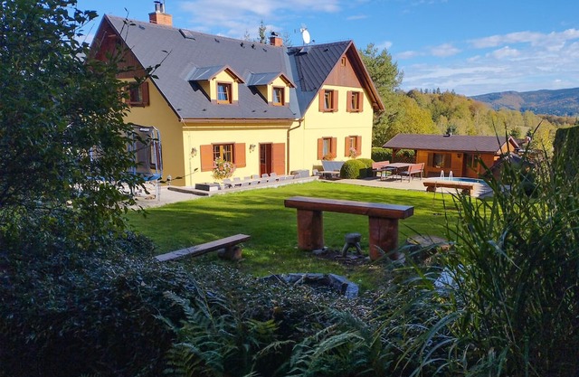 In the 'Zentral-Altvatergebirge' we offer you Comfort-Living in a quiet location