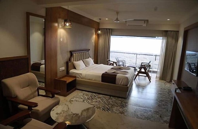 Palm Breeze Beach Resort