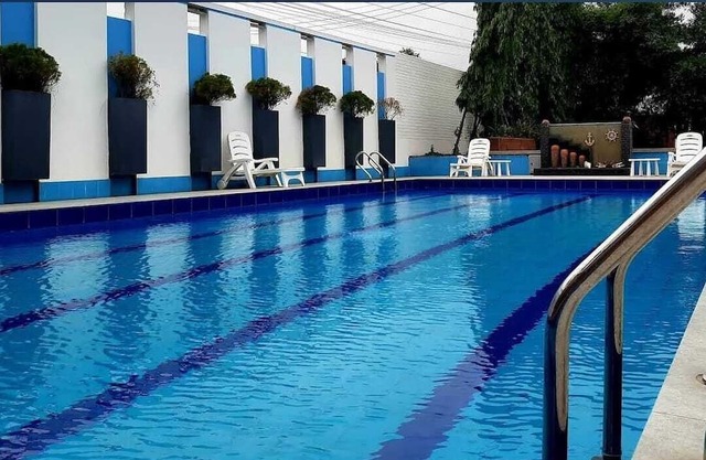 Crow Euro Inn Hotel and Resort