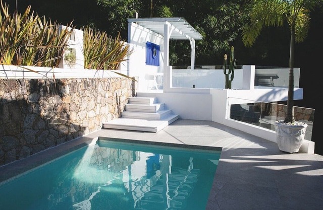 Linda Suíte com Hidro e Piscina - CasaIvan