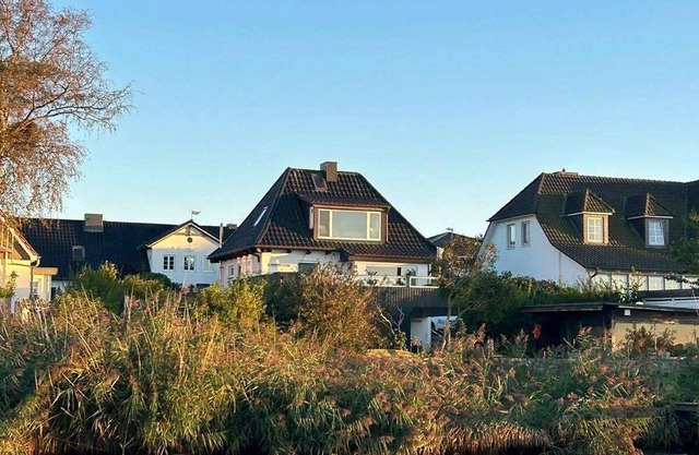 Ferienhaus mit Traumhaften Schleiblick Über Schleswig mit Wasserzugang