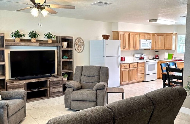 Beautifully renovated two bedroom apartment