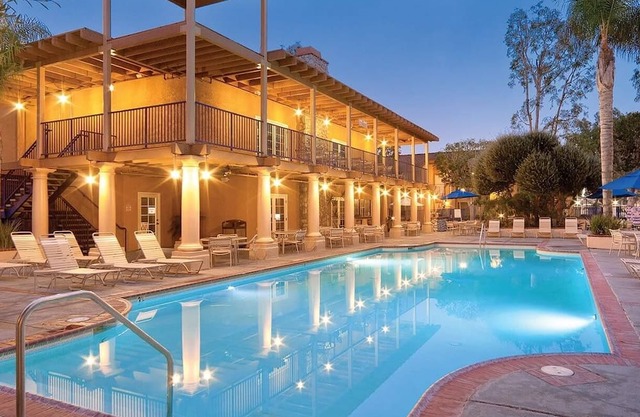 1br Deluxe Condo Beach, Boating, Theme Parks!