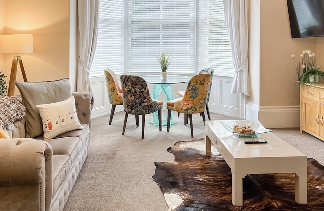 2 bedroom accommodation in Scarborough