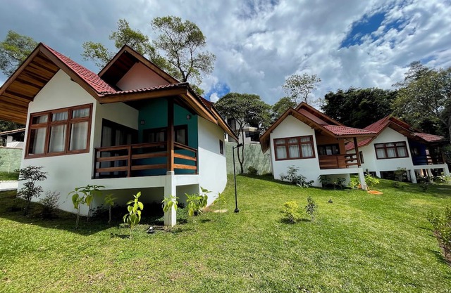 Chalé Lindo e Aconchegante em Monte Verde, Localizado na Avenida Principal