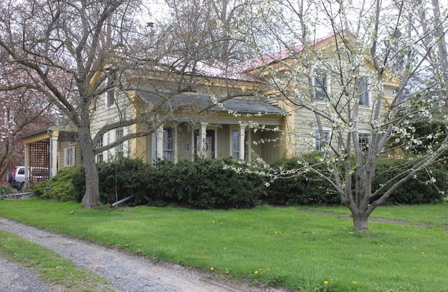 Organic & Fragrance-free Fully Private Bed and Breakfast Suite