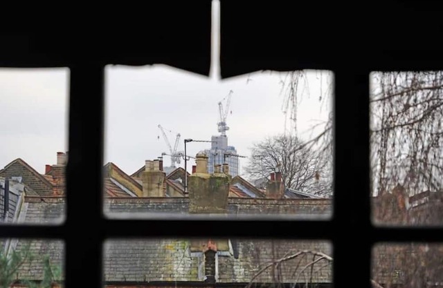 London Apartment - Quick Central London Trains!