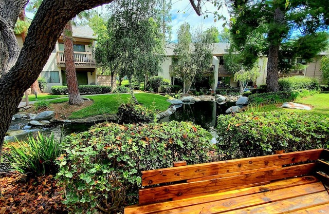 Charming Condo in Natural Oasis