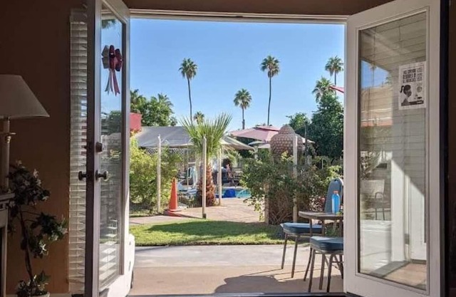 A Palm Springs Secret Retreat