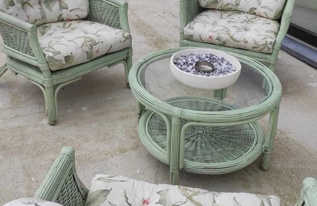 Homerez - Spacious house for 6 ppl. with terrace at Hastière