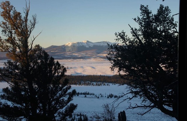 Buffalo Peak View Haus (3 bedroom)