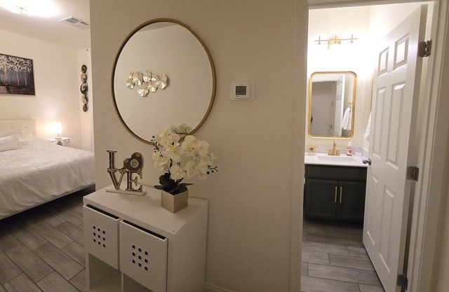 Cozy Room in Las Vegas with AC, WiFi Full Bath In New Residential Neighborhood