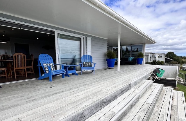 Above The Rest is positioned perfect with a view across the bay.
