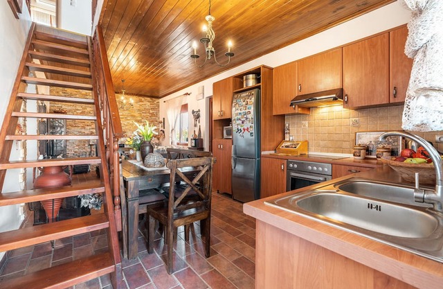 Country House 'Nicolas Traditional House Istrios' with Private Terrace and Air Conditioning