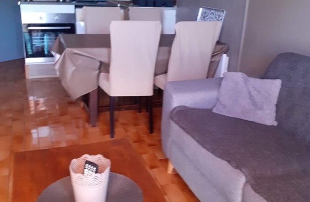 Canet EN Roussillon, Villa Avec Terrasse/jardinet Résidence Privée "les Coraux"