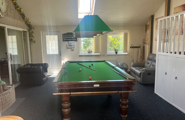 Greystones nawab annexe 1 farmhouse/smallholding 3bedroom in peak park Buxton