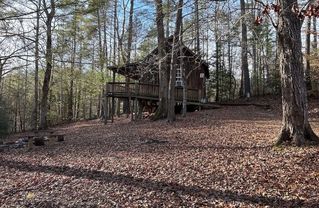 The Mountain Man at Lost Creek Cabins!