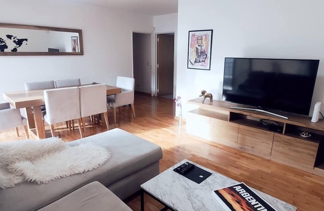 Sophisticated Temporary Rental Apartment in Villa Urquiza: Luxury and Comfort