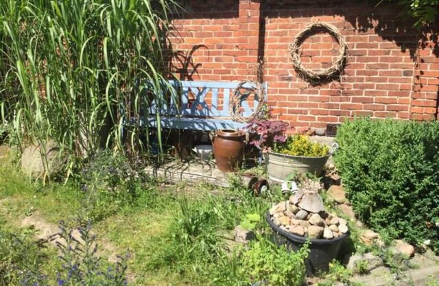 Holiday apartment Burg Stargard for 1 - 4 persons with 1 bedroom - Holiday house