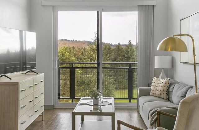 Modern Apartment in Prime Location (ID9335X34)
