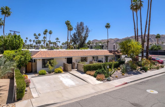 PRESTIGIOUS DEEPWELL ESTATES- TRANQUILITY OF THE DESERT