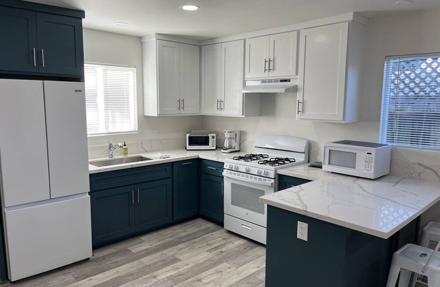 Complete Home With Patio South San Diego-92154