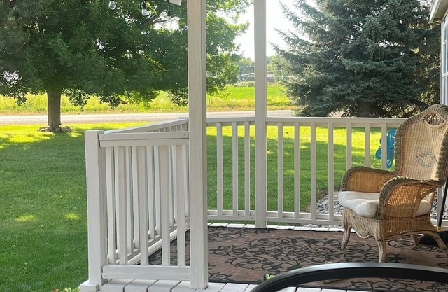 Country home w/hot tub near Sawtooth Mtns & Snake River Canyon
