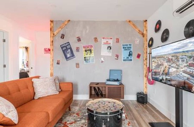 2 BR Music Haven with Free Parking | Sleeps 4