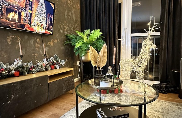 Canary Wharf 2-Bedroom Luxury Haven