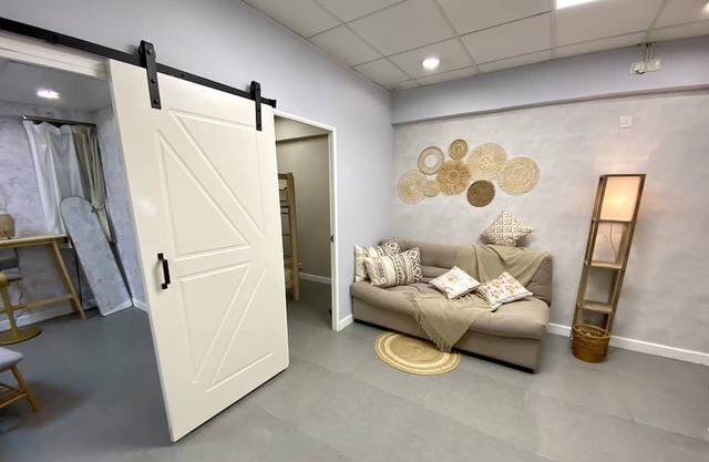 CozyStay 10pax Bohemia apartment at City Center!!