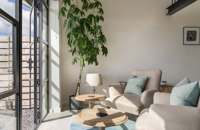 The Studio - a peaceful light filled space in the heart of the South Downs