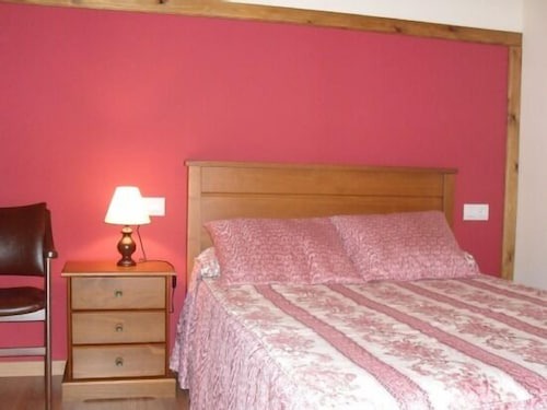 Rural apartment La Fuente de Báscones for 4 people