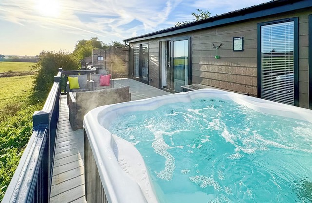 1 bedroom accommodation in Raywell, Beverley