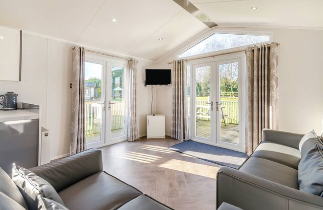 A well presented holiday home with one double and one twin.