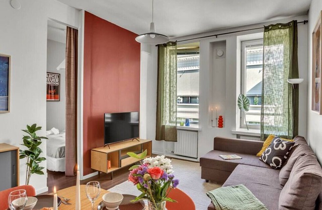 Nordic Top-Floor | Kamppi Square | 100m tram/bus