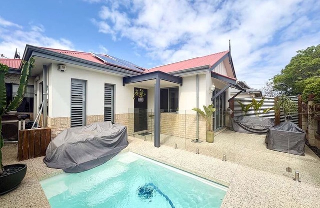 Hayes Haven Bunbury Escape