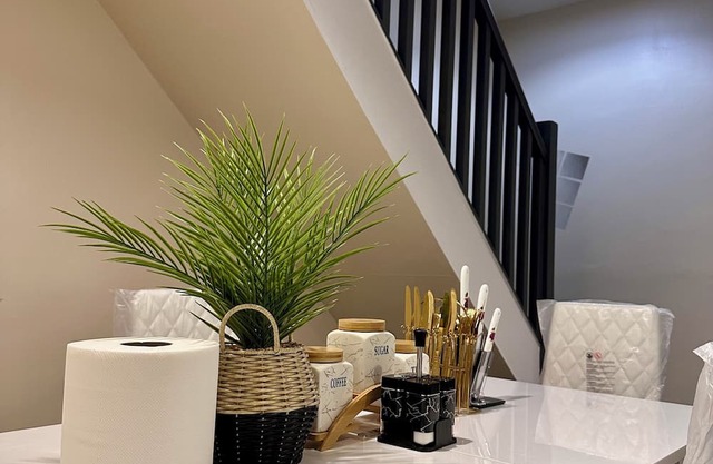 Our Charming 3 Bedroom, 1 Bathroom Flat.