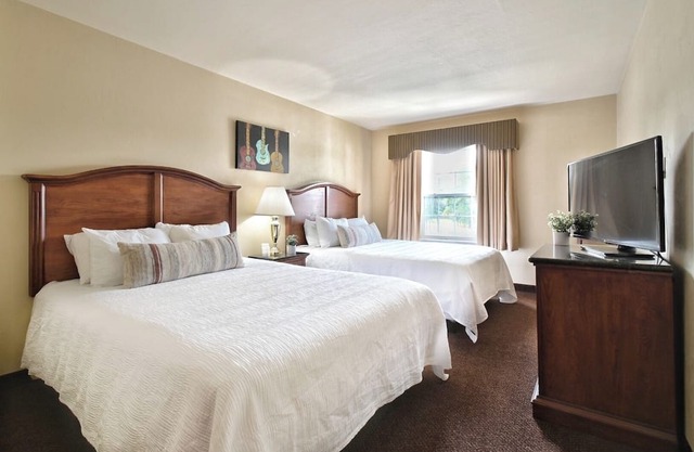 Two Charming Island Suites | Water Views, Dining & Nature Trails