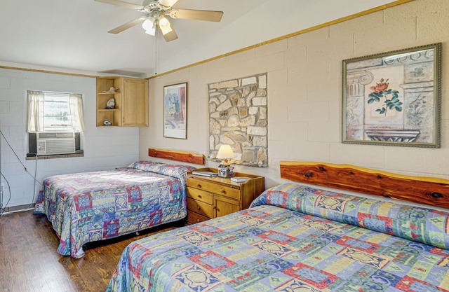 On-Site Hiking Trails: Lake Whitney Studio!