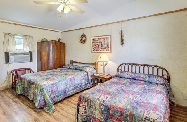 Explore Lake Whitney: Studio w/Trail Access