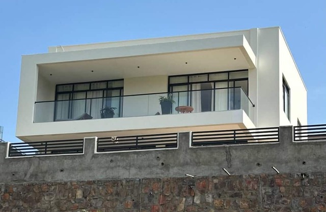 Villa in Kigali with garden, outdoor kitchen and AC 4 BR 4 BA