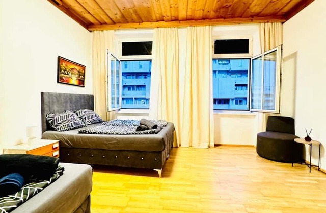 Lovely Room in Shared Apart | 10 Min to FAC Platz